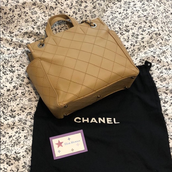 🔴SOLD🔴Authentic CHANEL Beige Tote with Bag Charm - Picture 2 of 16